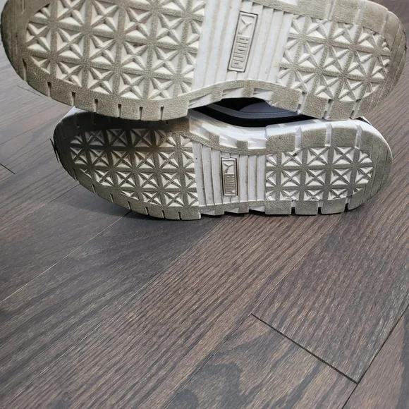 Puma White and Black Platform Sneakers - Picture 6 of 7